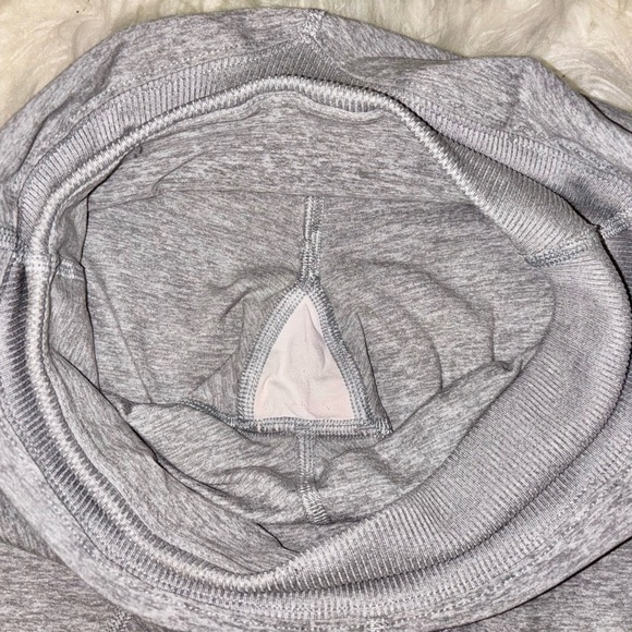 Alo Yoga High-Waist Alosoft Lounge Legging, Athletic Heather Grey - Picture 7 of 8